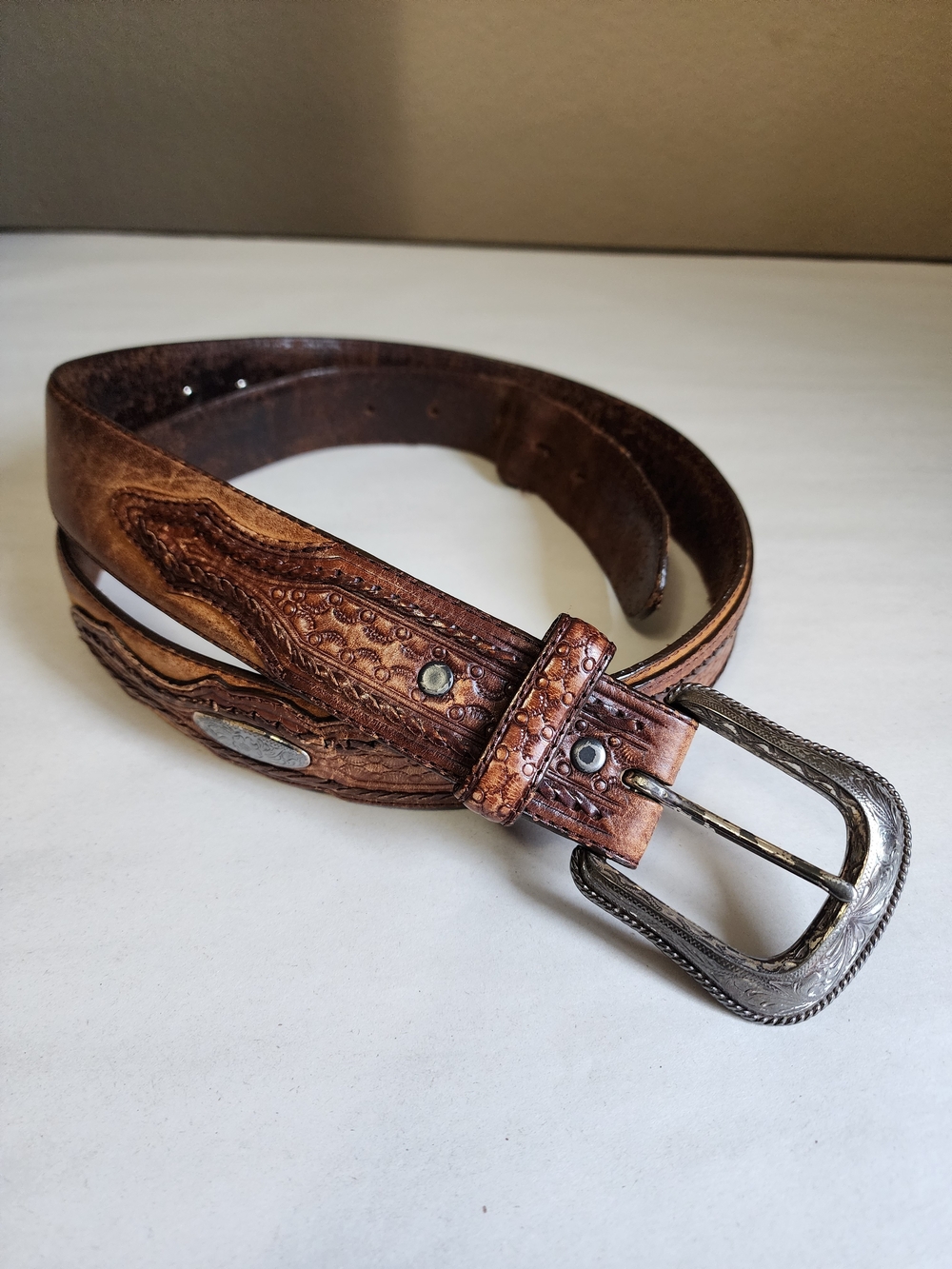 Justin Men's Brown Tooled Leather Belt with Distressed Metal Buckle Size 40